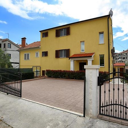 Apartments Ivana - Iva Zadar Eksteriør bilde