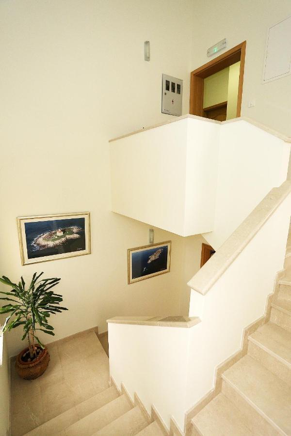Apartments Ivana - Iva Zadar Eksteriør bilde